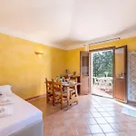 Isa-baia Delle Palme Aparthotel 3*
